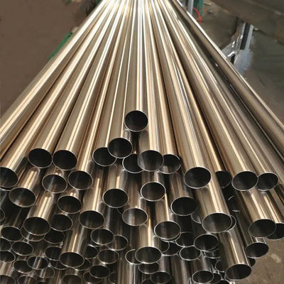 420 Stainless Steel Material Round Pipe Dengan Toleransi ± 1% Dan Permukaan 2B